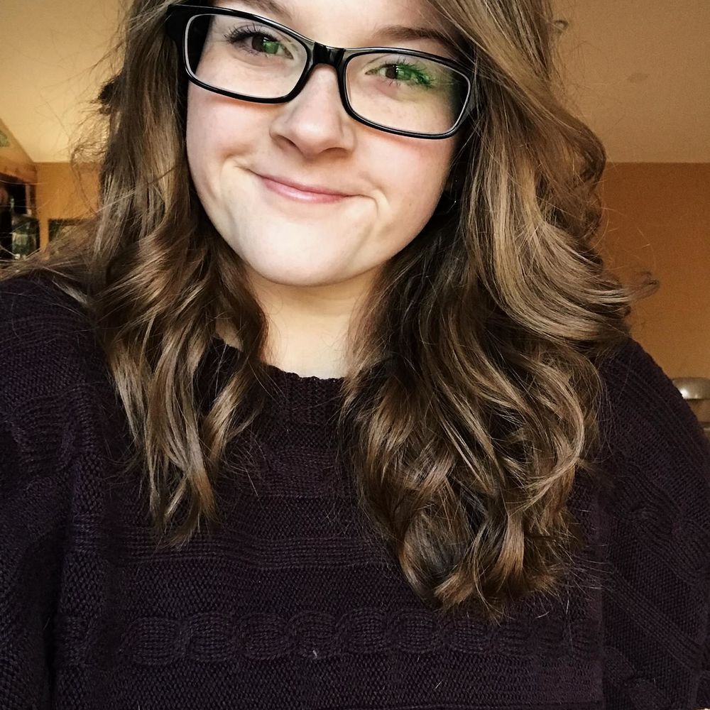 Meet your Posher, Emily